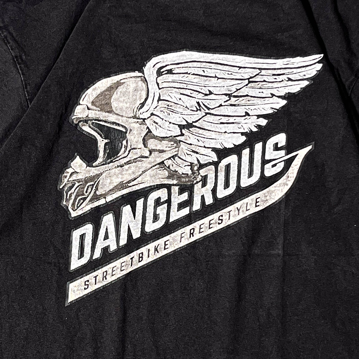 Dangerous Graphic (M)