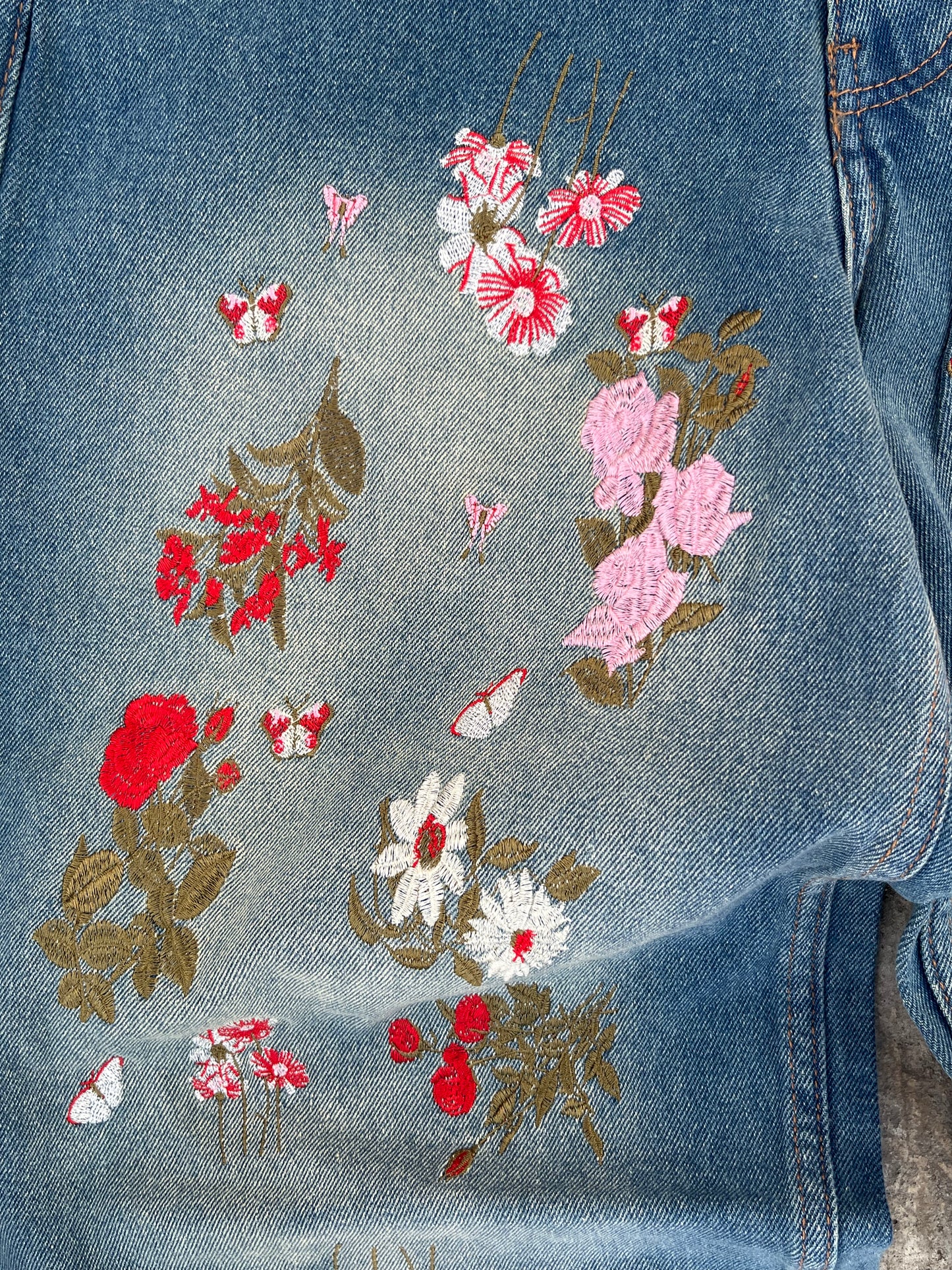 BoohooMan Floral Embroidery Baggy Jeans (33)