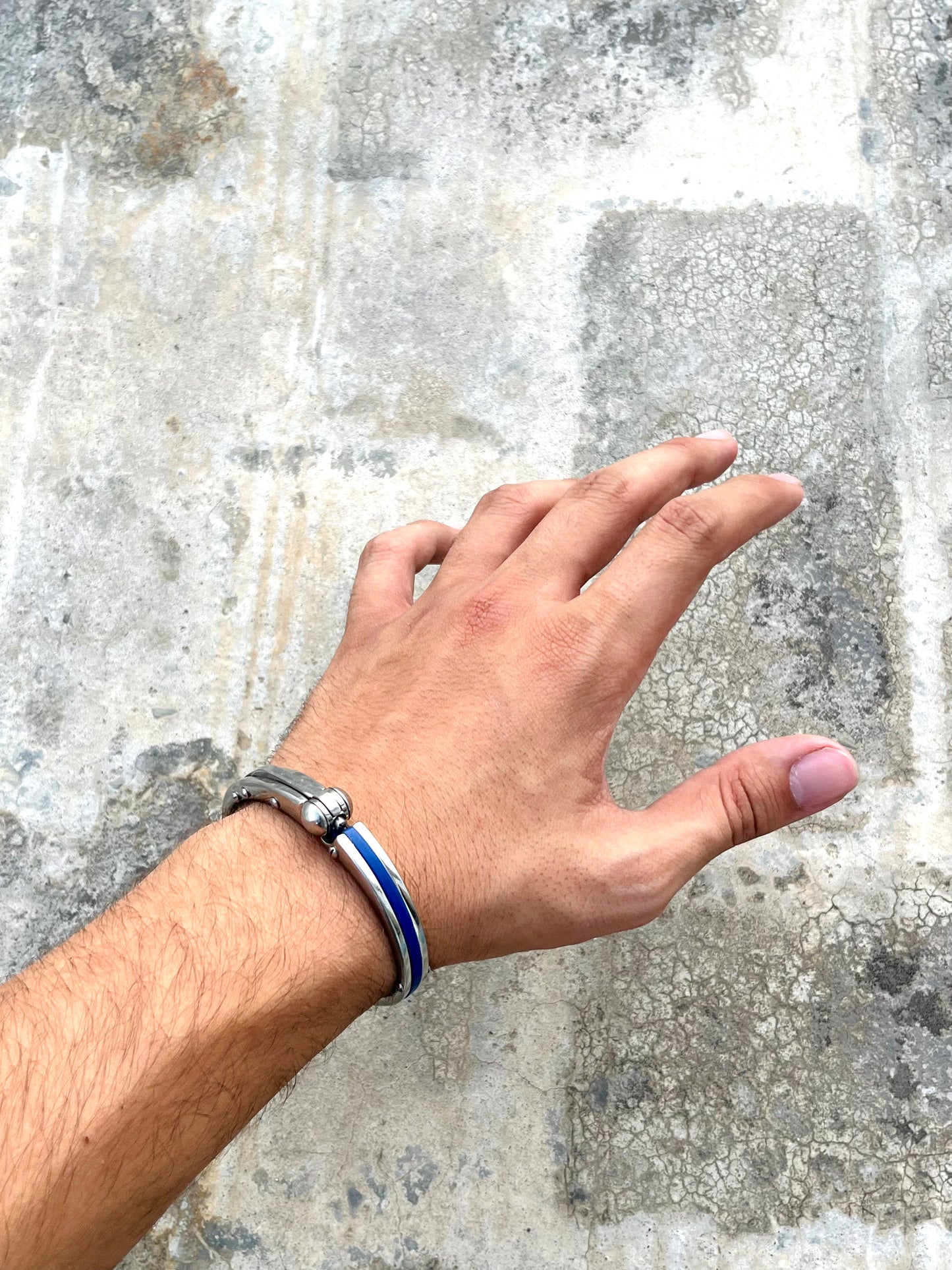 Vintage Heavy Metal Blue Striped Bracelet