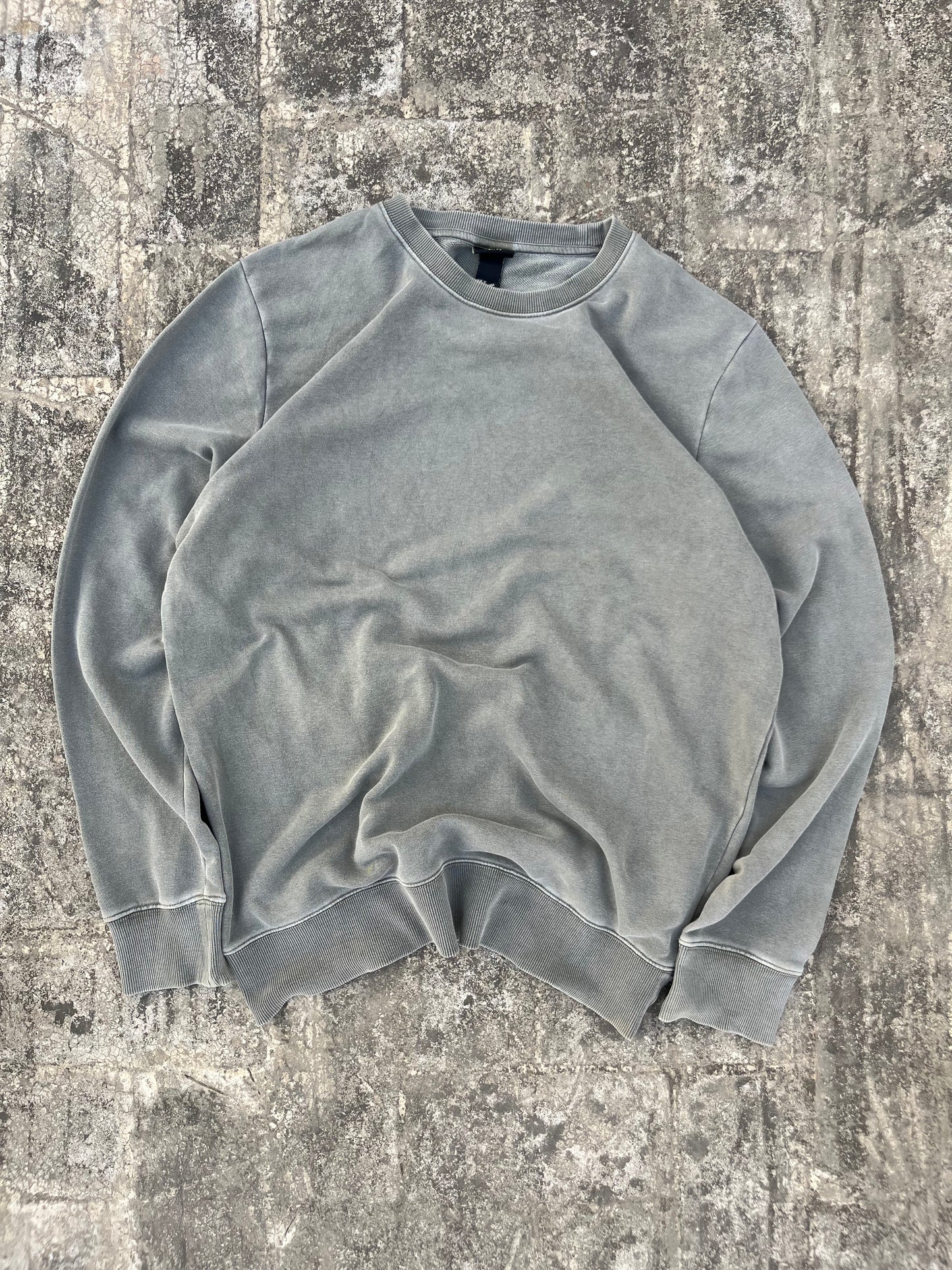 H&M Washed Green Sweatshirt (L)