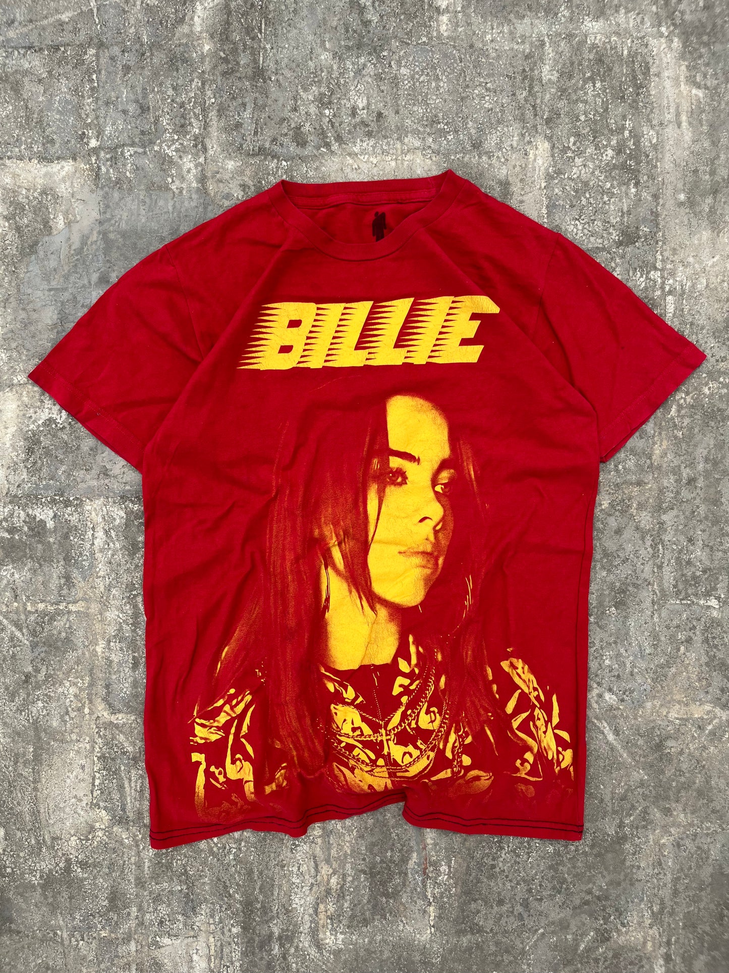 Billie Eillish Tee ( Rare Find ) (M)