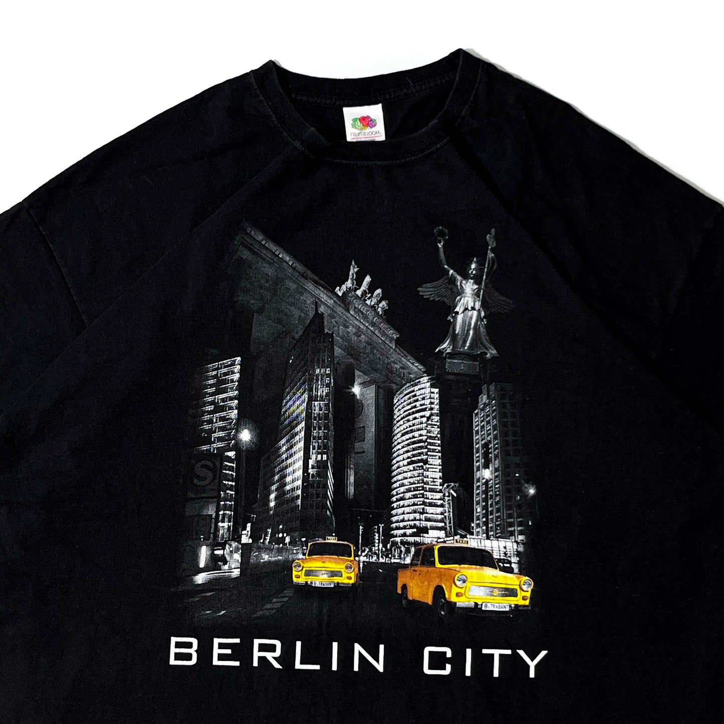 Berlin City - Fruit of The Loom (M/L)