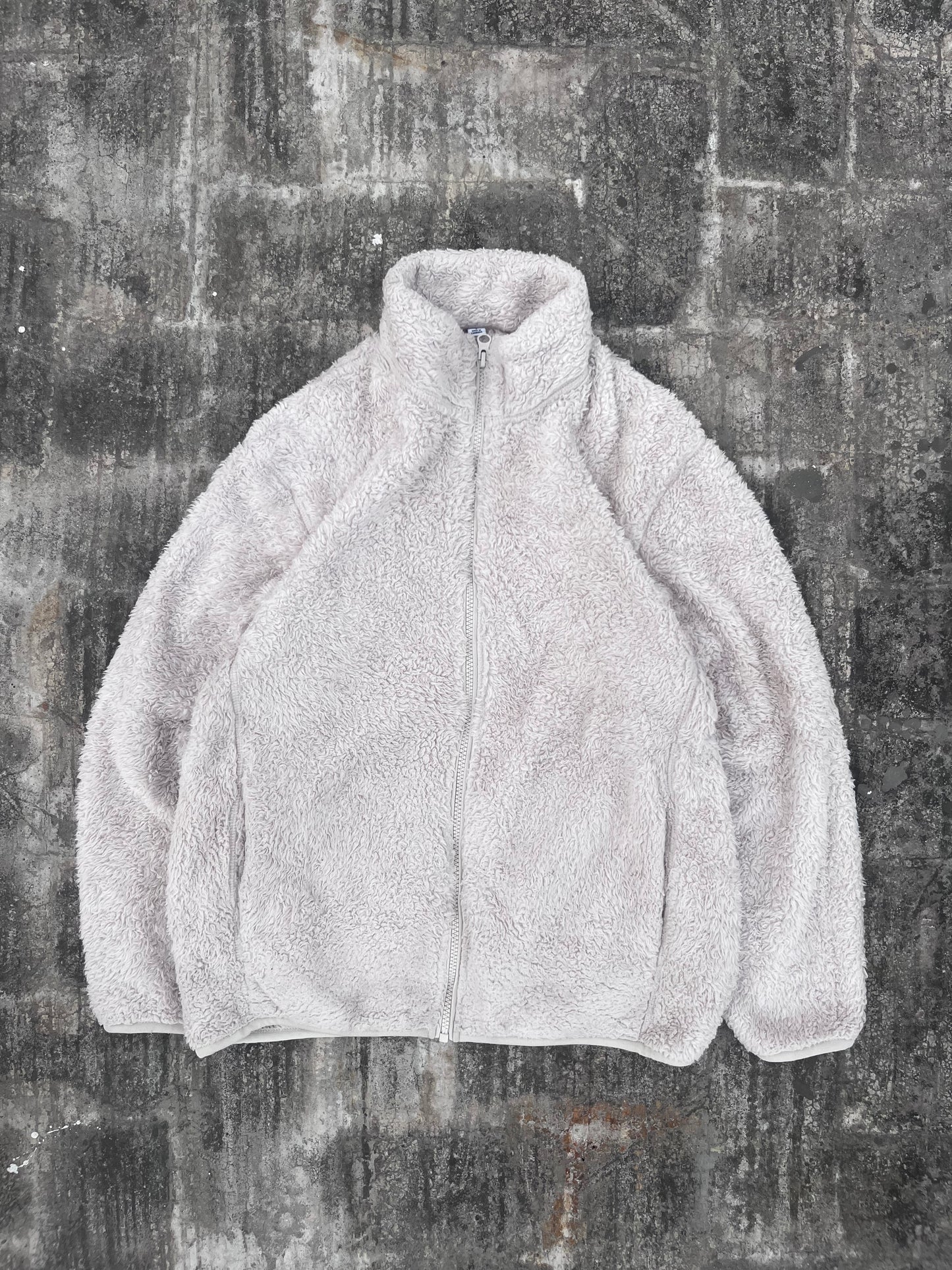 Uniqlo White Fur Zipper (XS)