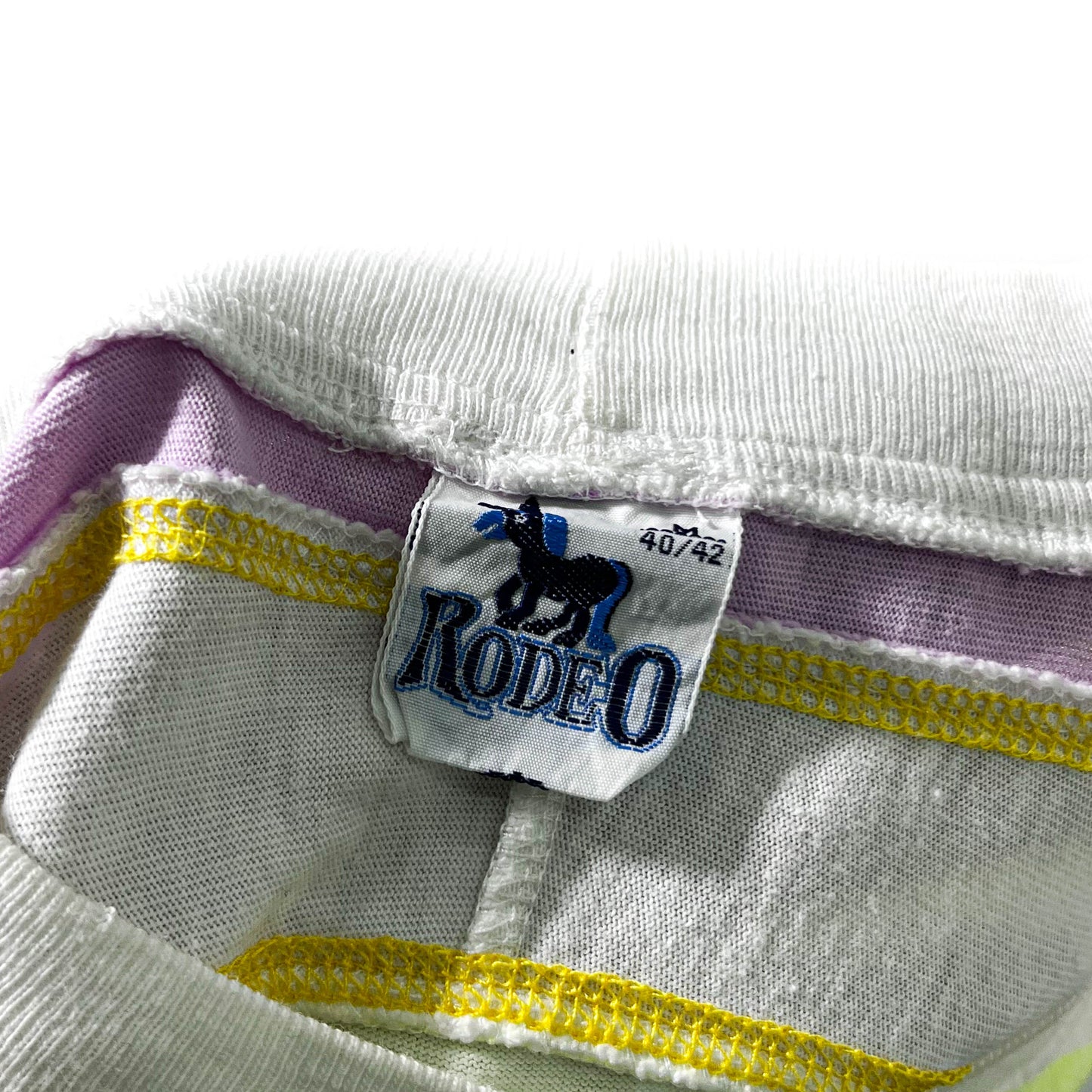 Rodeo Island Holiday Surfing ( XL )