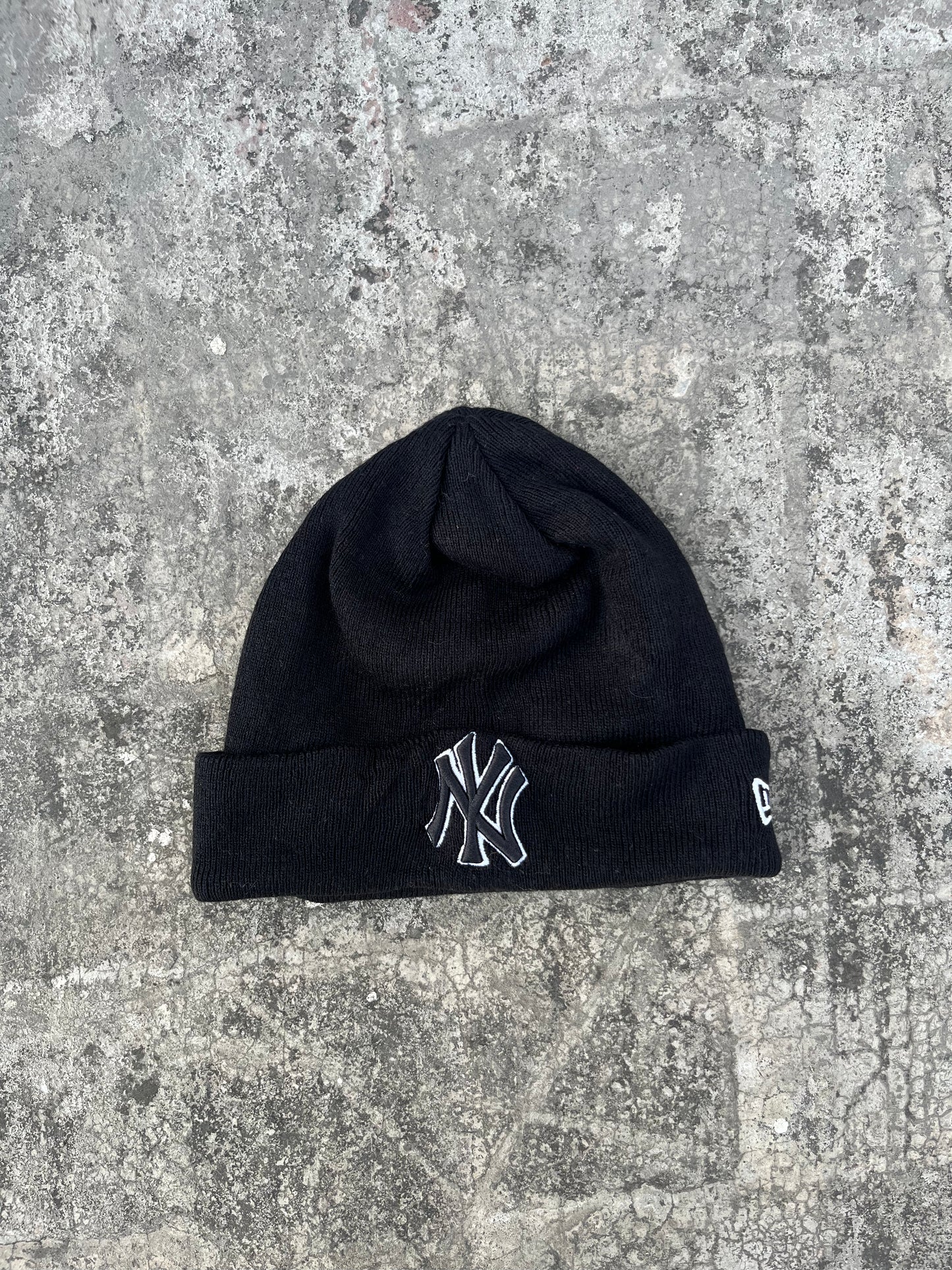New York New Era Black/White Cap