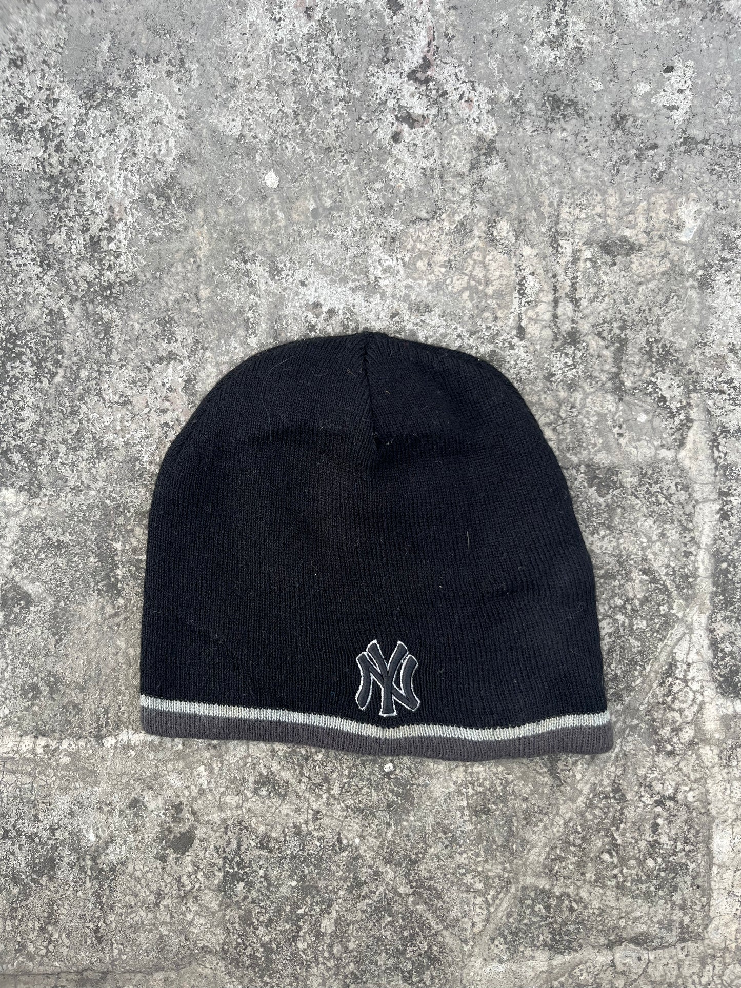 MLB NY Yankees Black / Grey Beanie