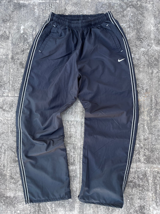Vintage Nike Black Trackpants (S/M)