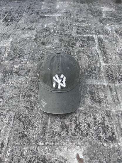 Vintage NY Yankees MLB Cap