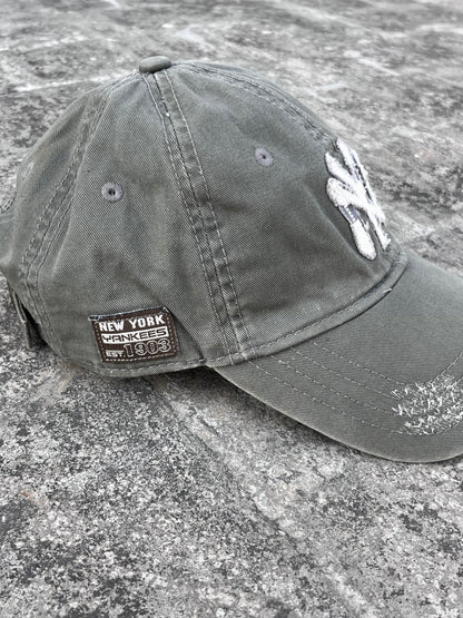 Vintage NY Yankees MLB Cap