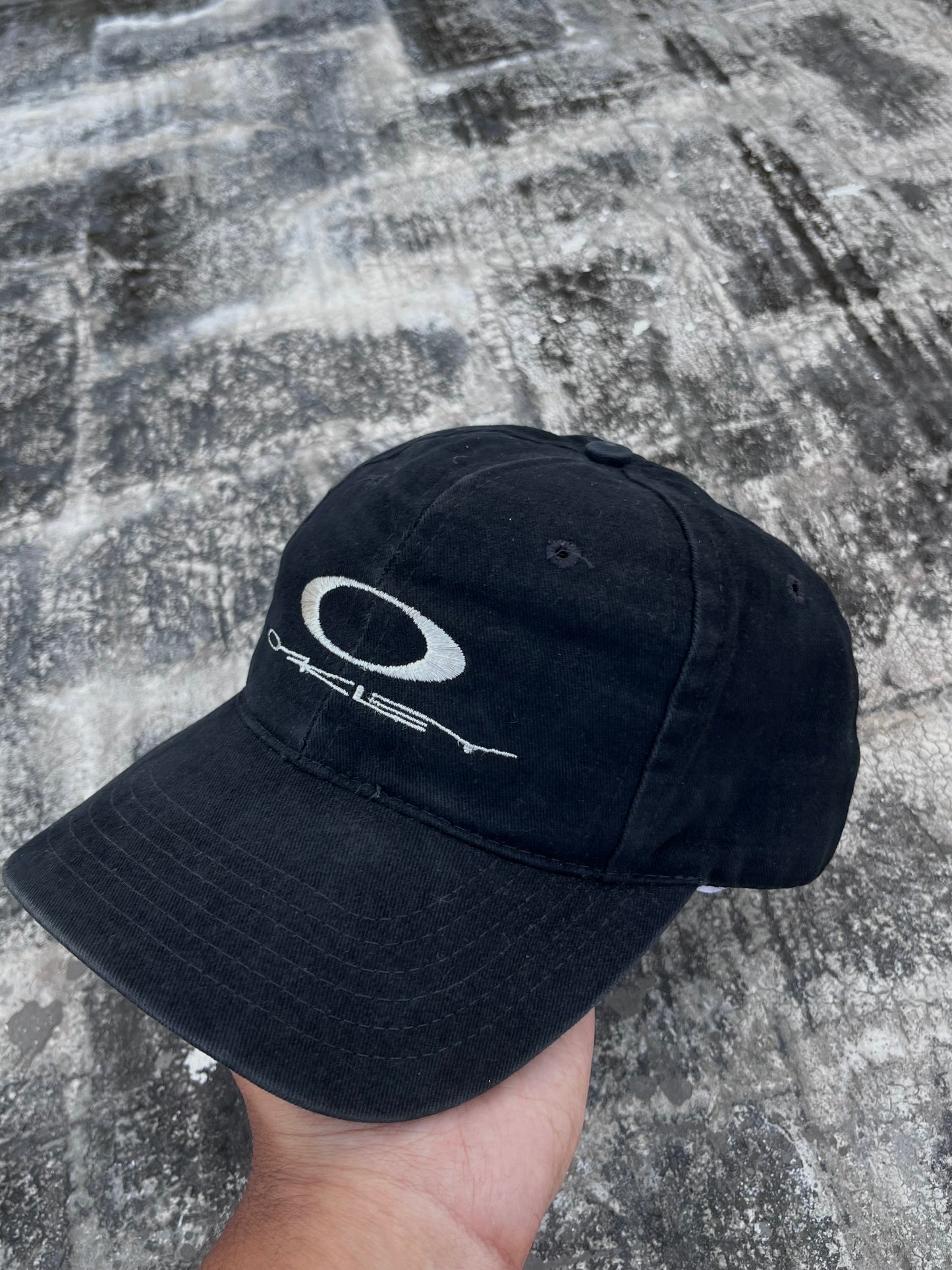 Oakley Vintage Cap ( Super Rare )