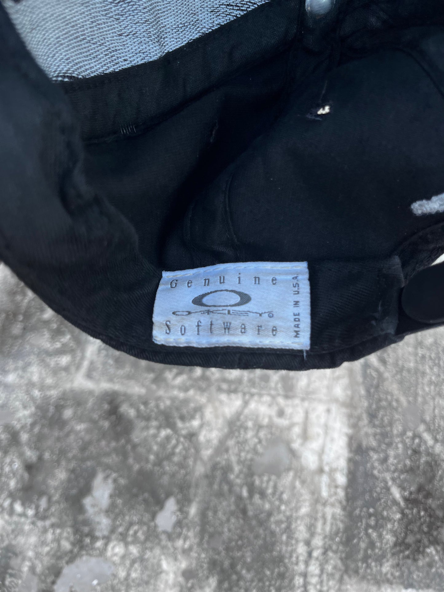 Oakley Vintage Cap ( Super Rare )
