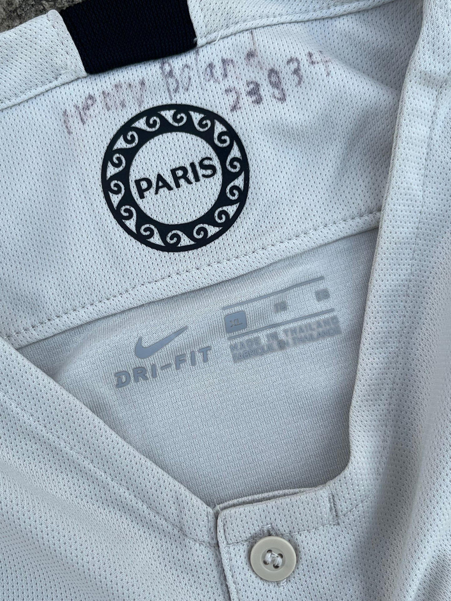 Nike Original Paris Saint-Germain F.C 2018 Away Jersey (S)