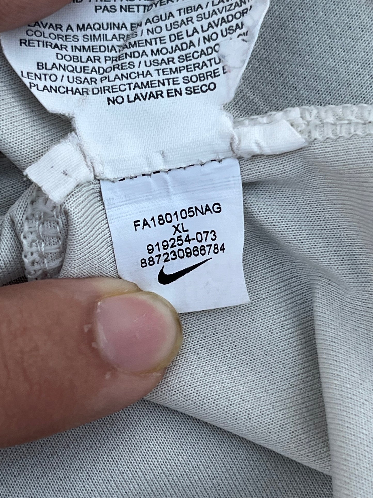 Nike Original Paris Saint-Germain F.C 2018 Away Jersey (S)