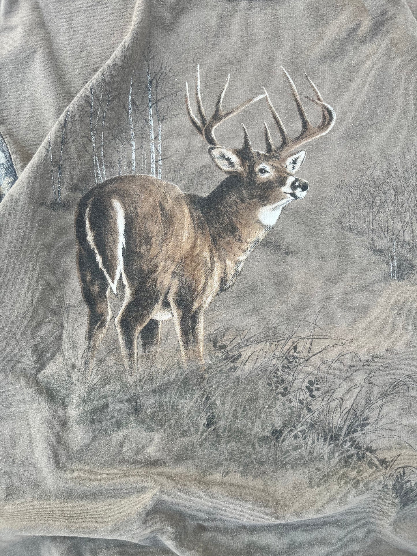 Vintage Artisans Advantage Camo Deer Graphic Tee (L/XL)