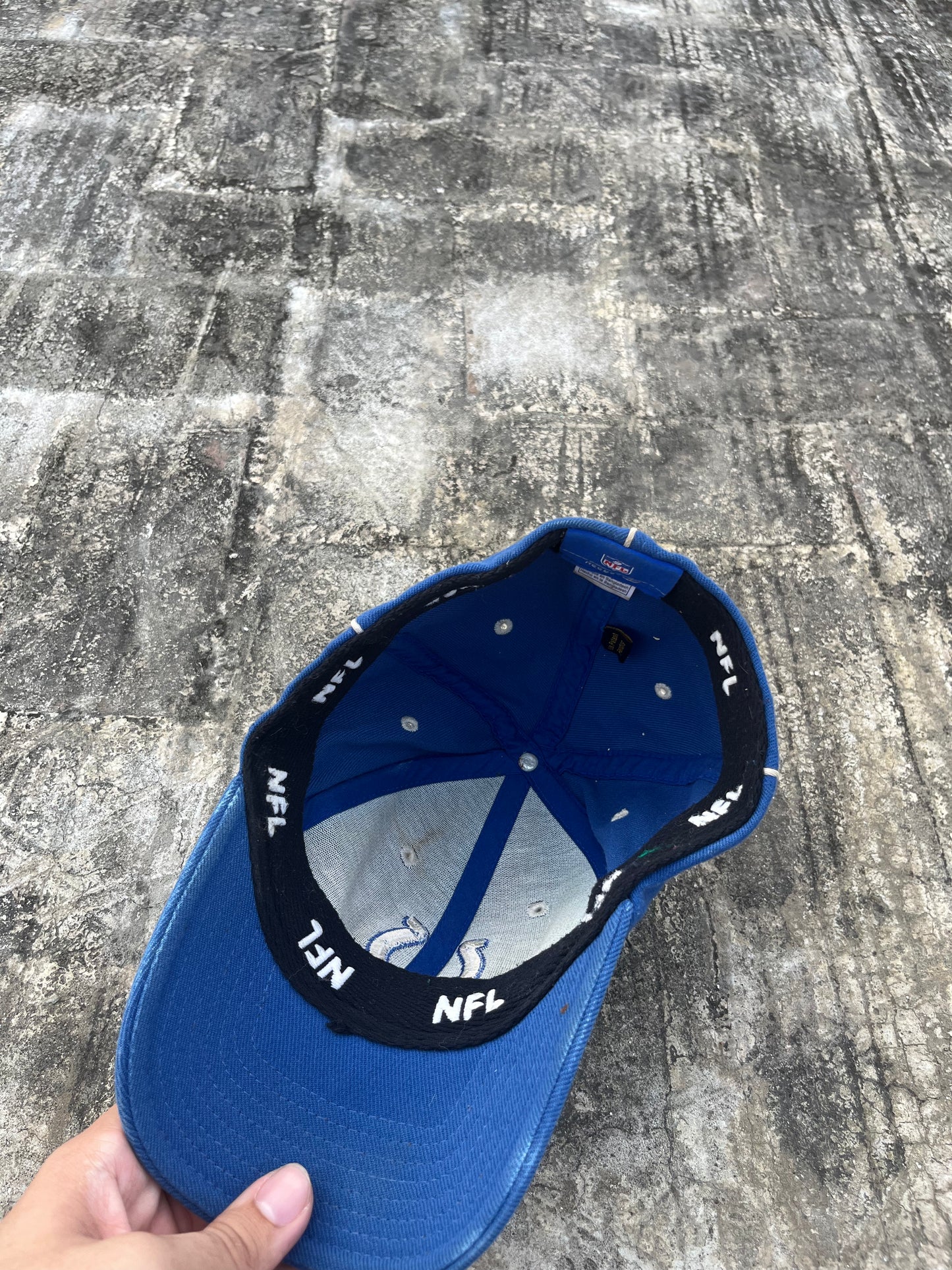 Vintage NFL Indianapolis Colts Blue Fitted Hat
