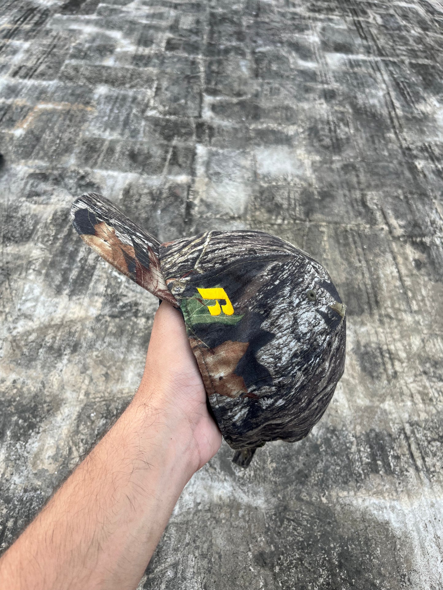 Vintage Russell Athletic Camo Wichita State Shockers Baseball Cap