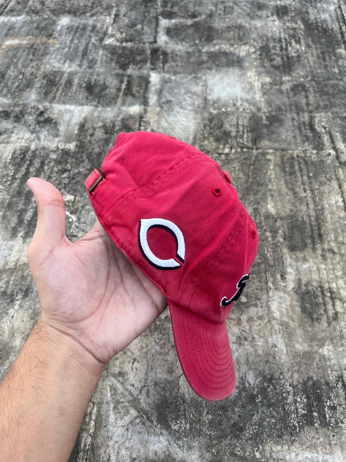 Vintage Titleist x MLB Cincinnati Reds Faded MLB Cap