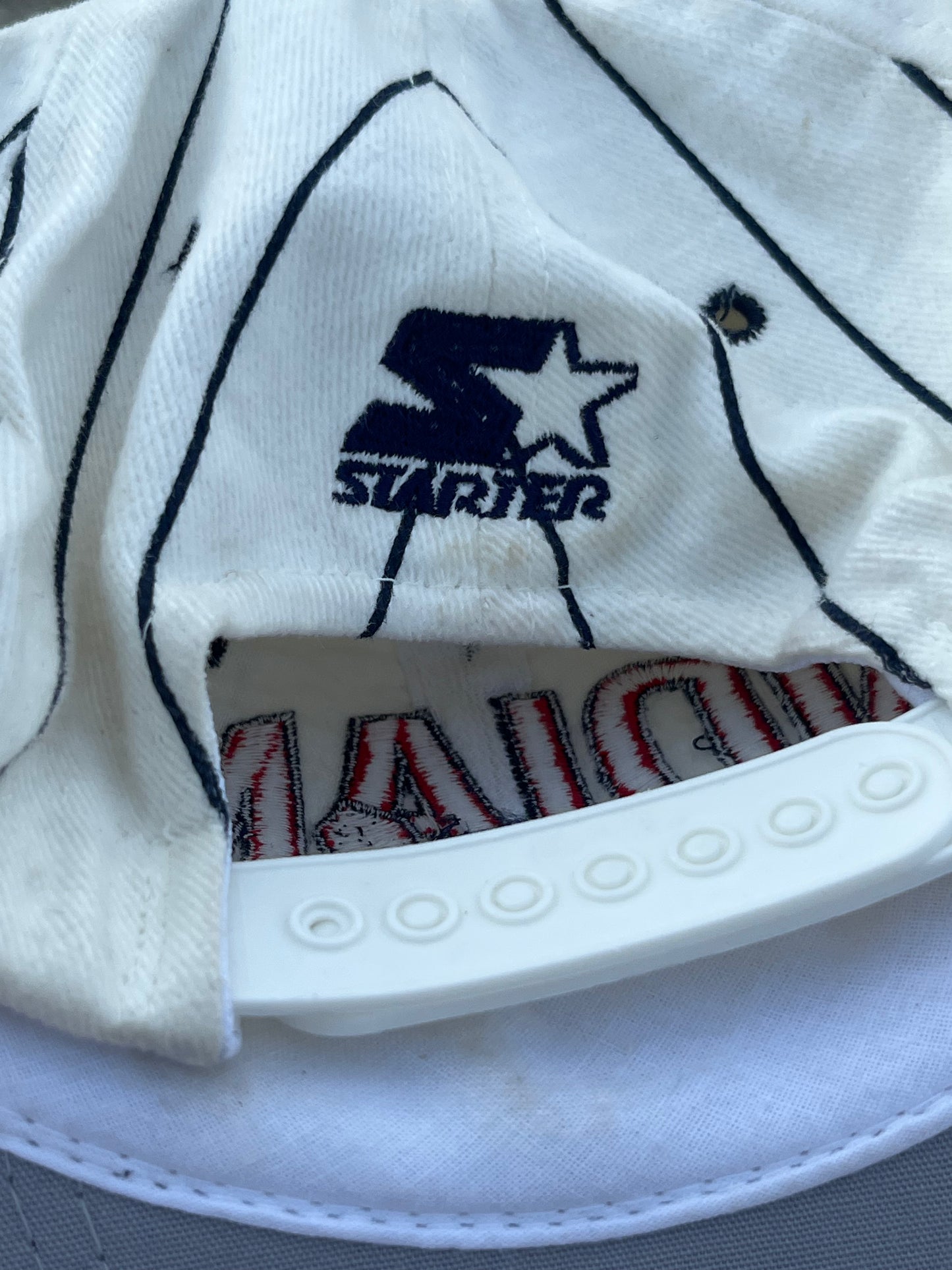 Vintage 90s Cleveland Indians MLB Starter Cap ( Super Rare )