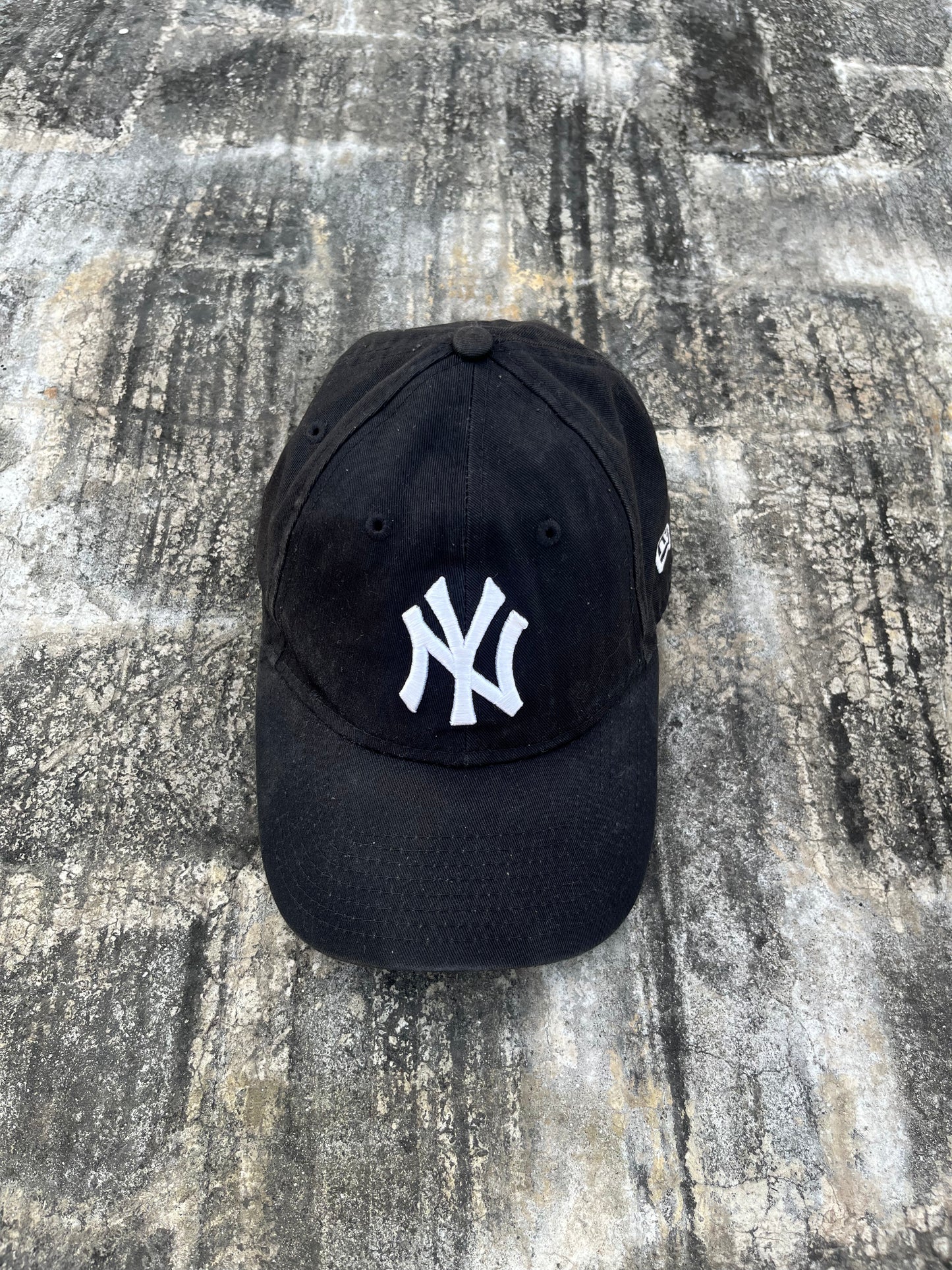 Vintage Black MLB New Era New York Yankees Cap