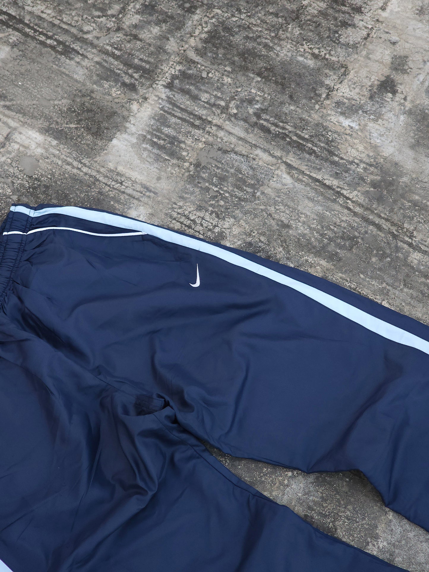 Vintage Nike Dark Blue Striped Flared Trackpants (M)