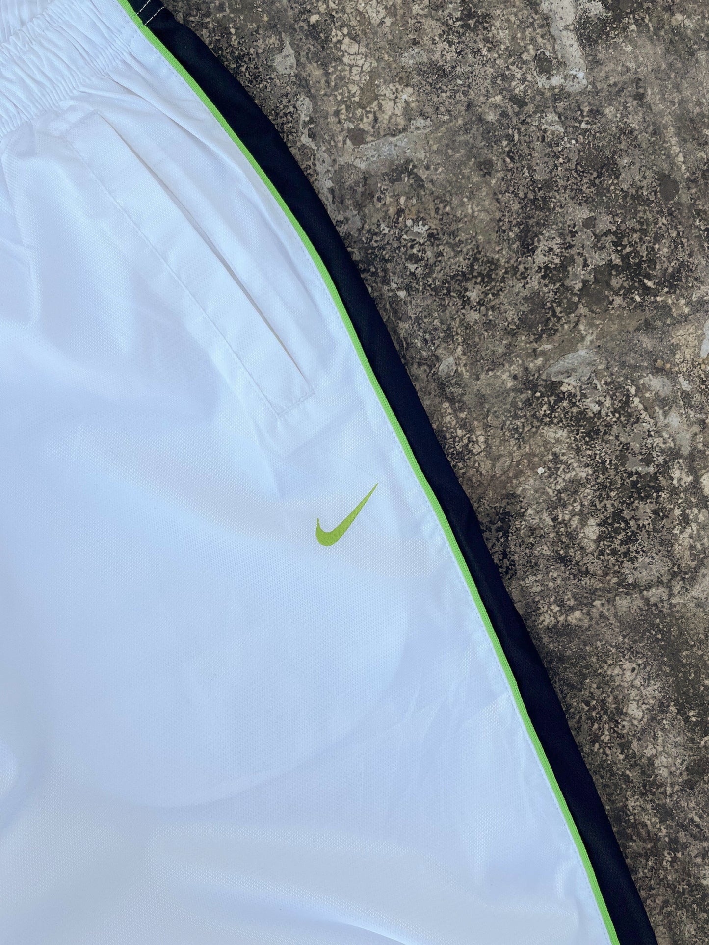 Vintage Nike White - Green Stripes Trackpants (L)