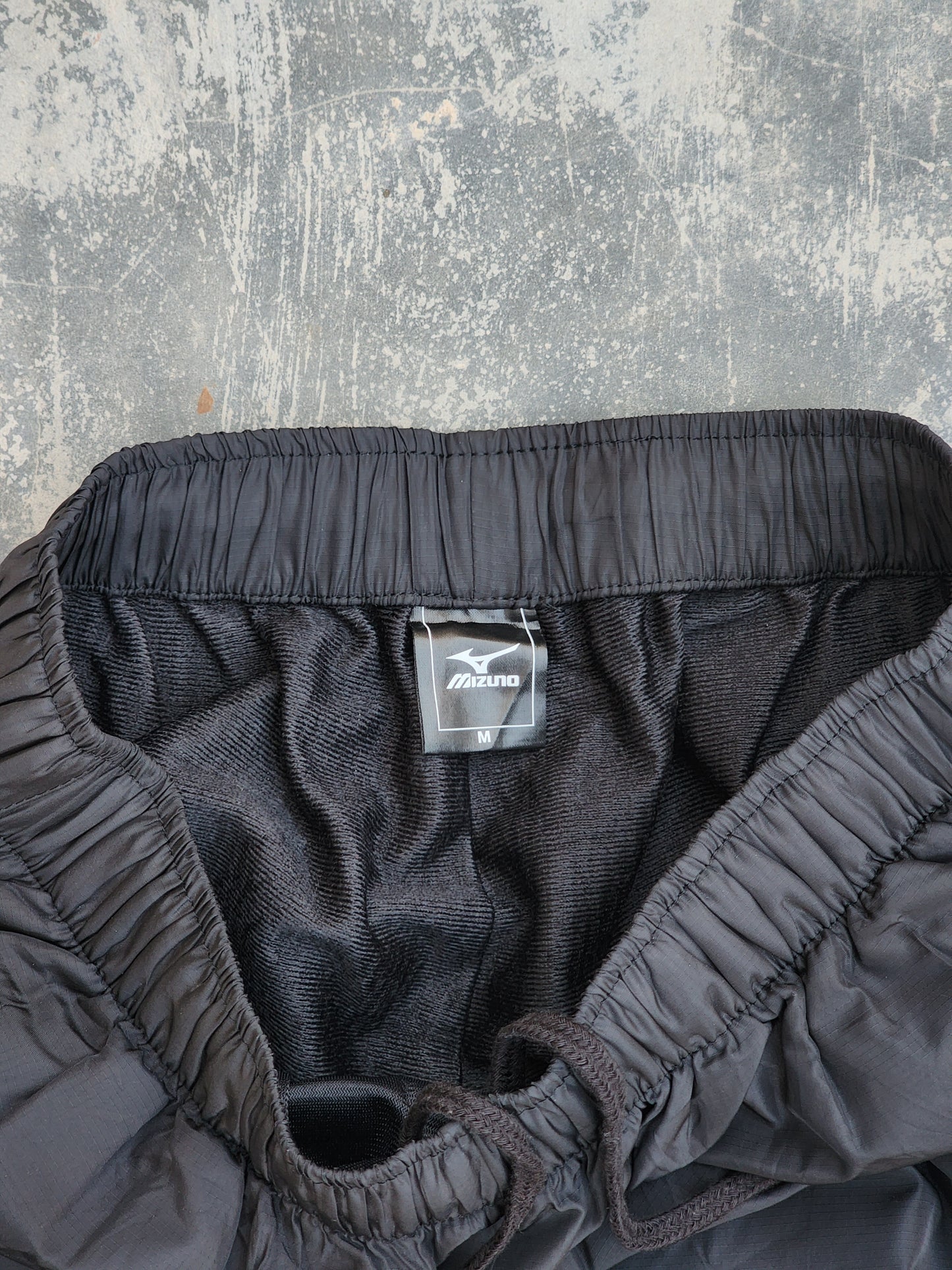 Vintage Mizuno Black - Gold Baggy Trackpants (S)