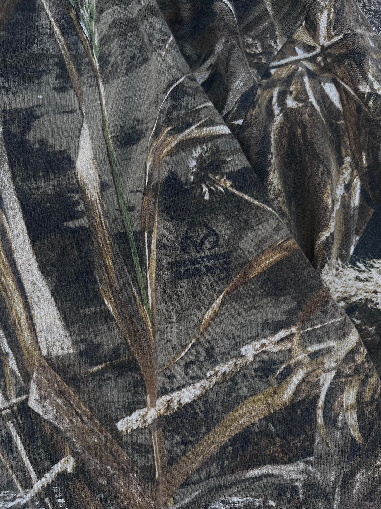 Real Tree Camo Full Sleeves Tee (L)