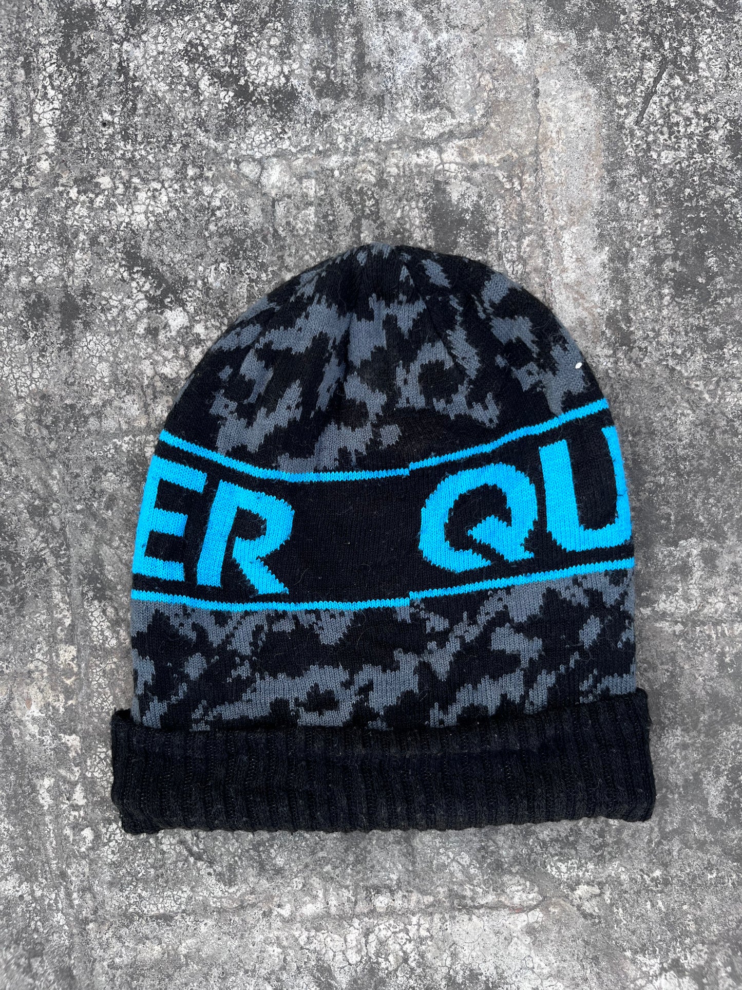 QUIKSILVER Vintage Beanie (Rare Find)