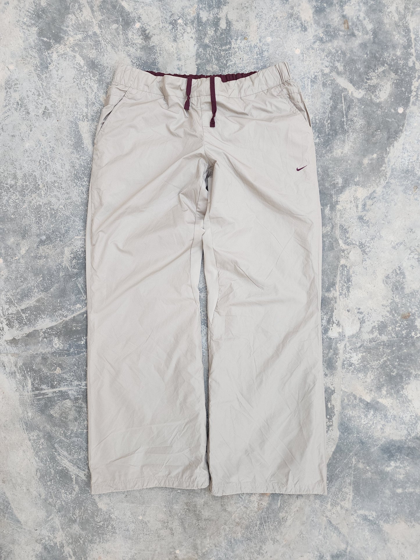 Vintage Nike Beige - Maroon Stormfit Baggy Flared Trackpants (S)