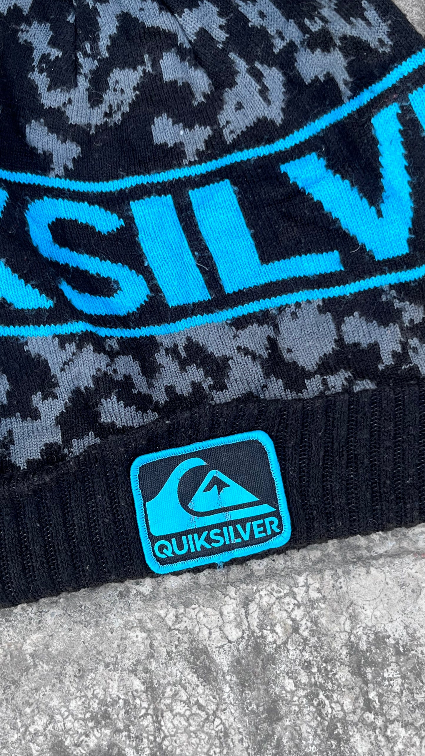 QUIKSILVER Vintage Beanie (Rare Find)