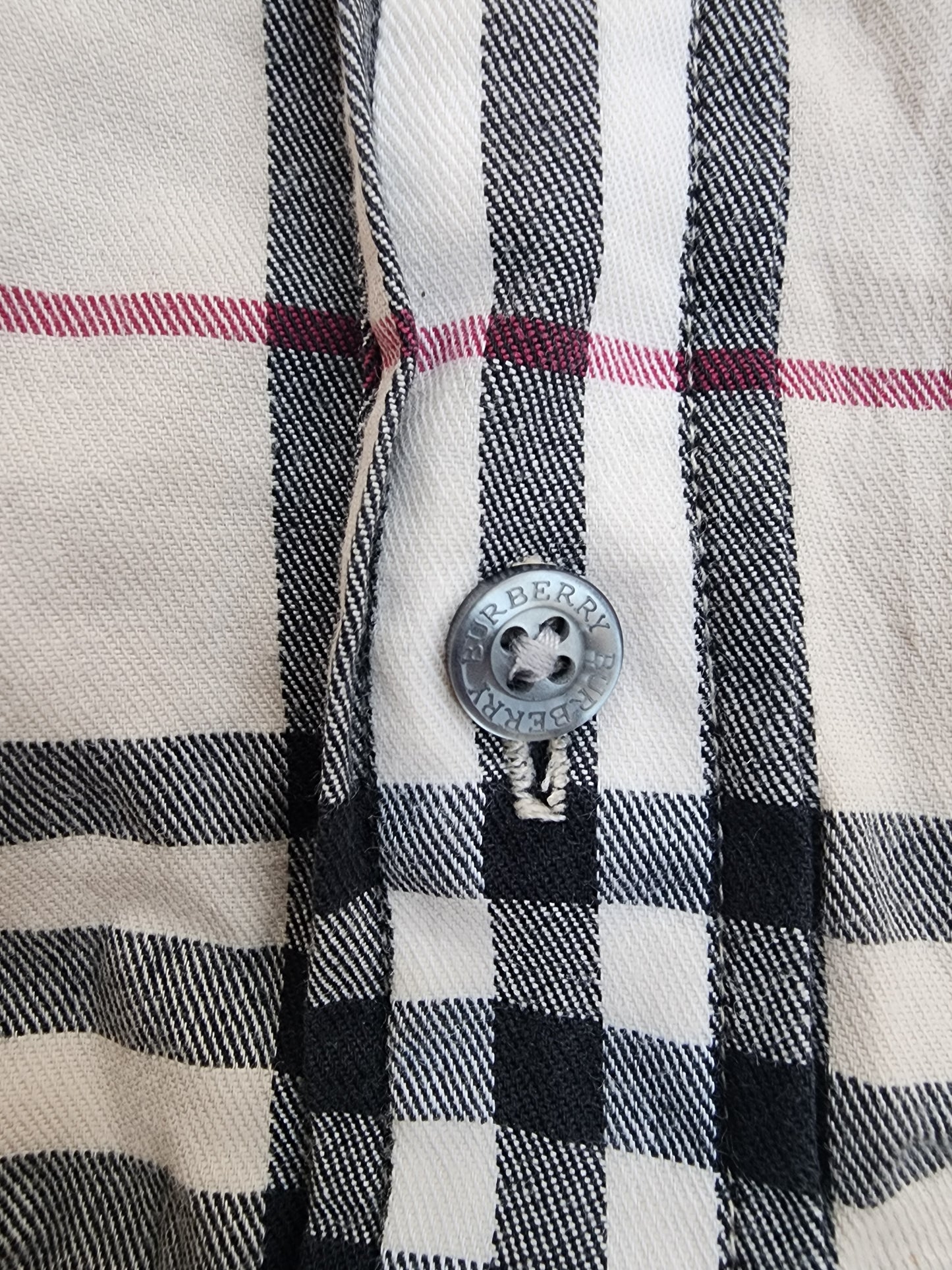 Vintage Burberry Boxy Tee (L) ( Extremely Rare )